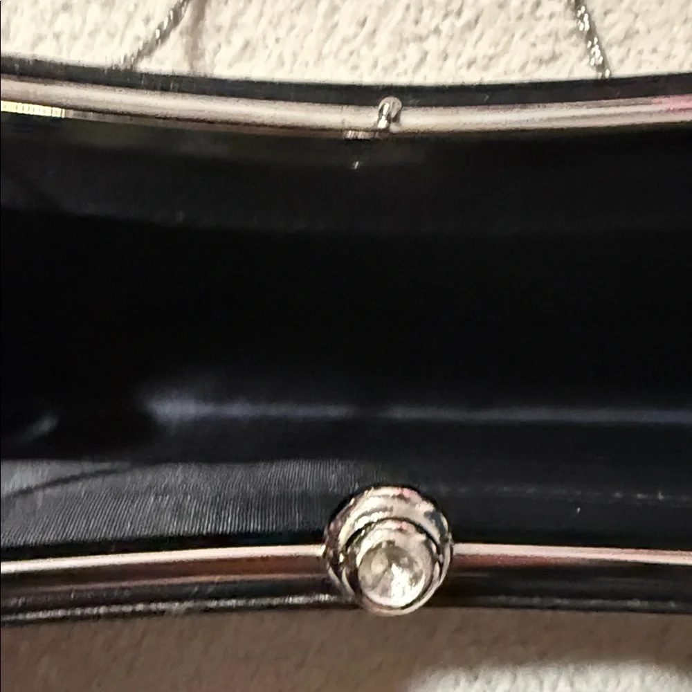 Elegant Black Clutch with Silver Chain - Picture 4 of 4
